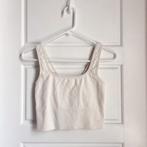 ATHLETA AURORA SCOOP CROP TANK